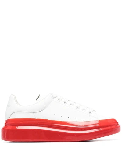 Baskets oversize Alexander McQueen – Peinture trempée en blanc et rouge Lust