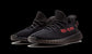 YEEZY V2 – NEGRO ROJO