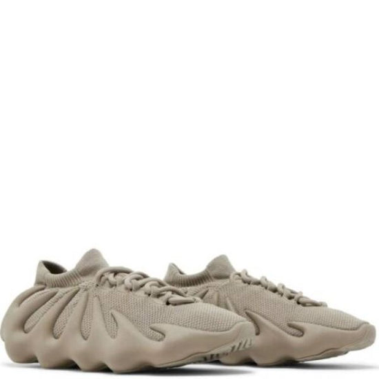 Adidas Yeezy 450 « Cinder » – Gris fumé/Braise/Noix de coco